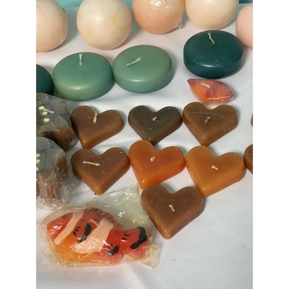 Assorted Wax Candles Gingerbread, Hearts, Balls Lot of‎ 31